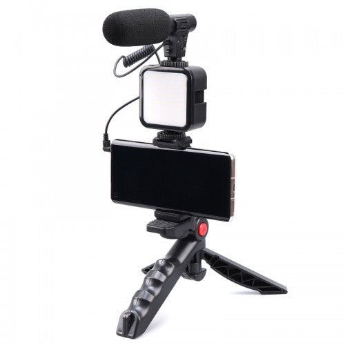 Multifunctional Professional Vlogging Kit With Tripod LED Video Light And Phone Holder